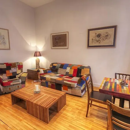 The Living Quarters מלון דירות בודפשט