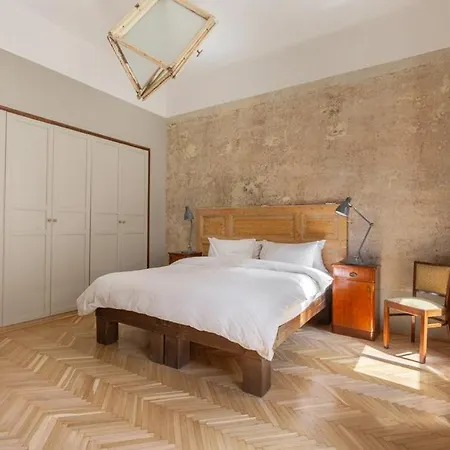 The Living Quarters 4* Budapeşte