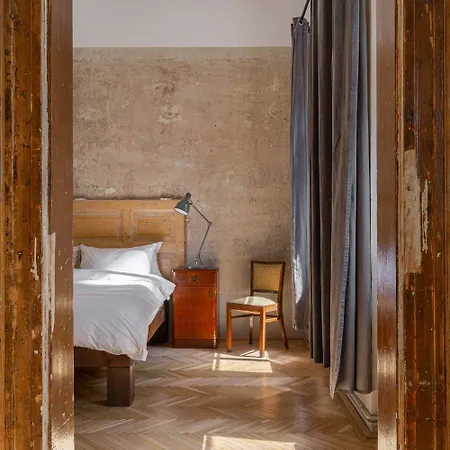 The Living Quarters Apart Otel 4*