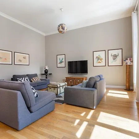 The Living Quarters Apart Otel Budapeşte