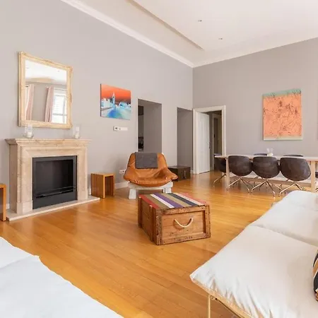 The Living Quarters 4* Budapeşte