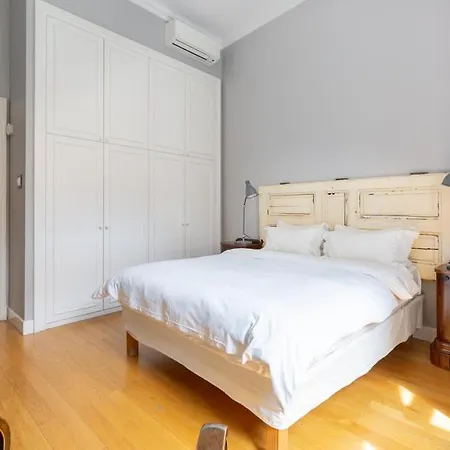 The Living Quarters 4*