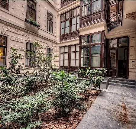 Apart Otel The Living Quarters 4*