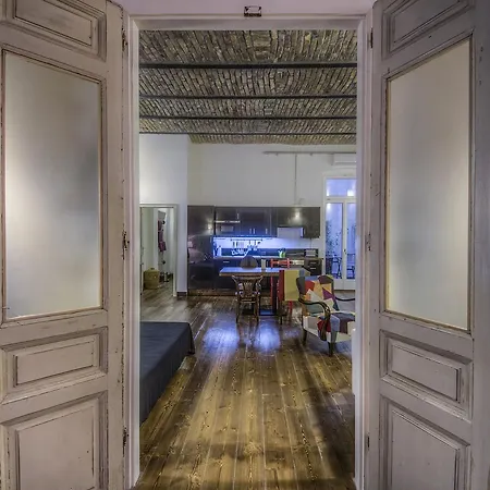 The Living Quarters Aparthotel Budapest