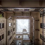 شقة The Living Quarters بودابست