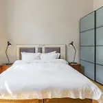 The Living Quarters شقة بودابست