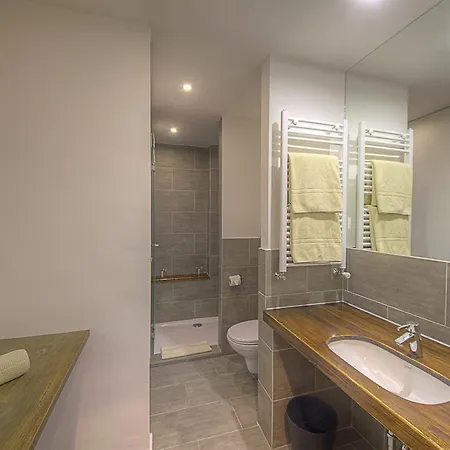 The Living Quarters 4*