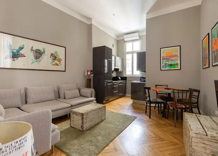 The Living Quarters Apart Otel Budapeşte