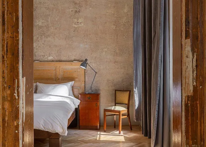 The Living Quarters Apart Otel 4*